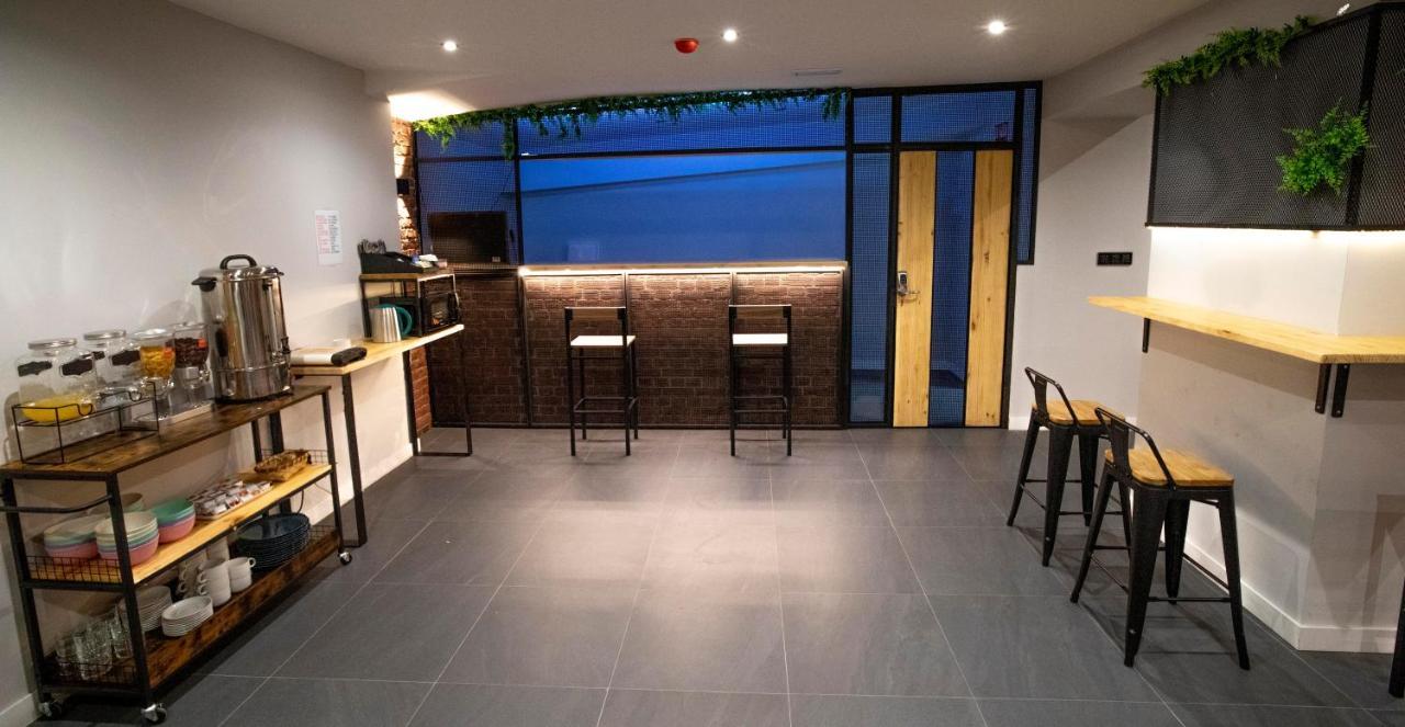 Madriz Hostel Kültér fotó
